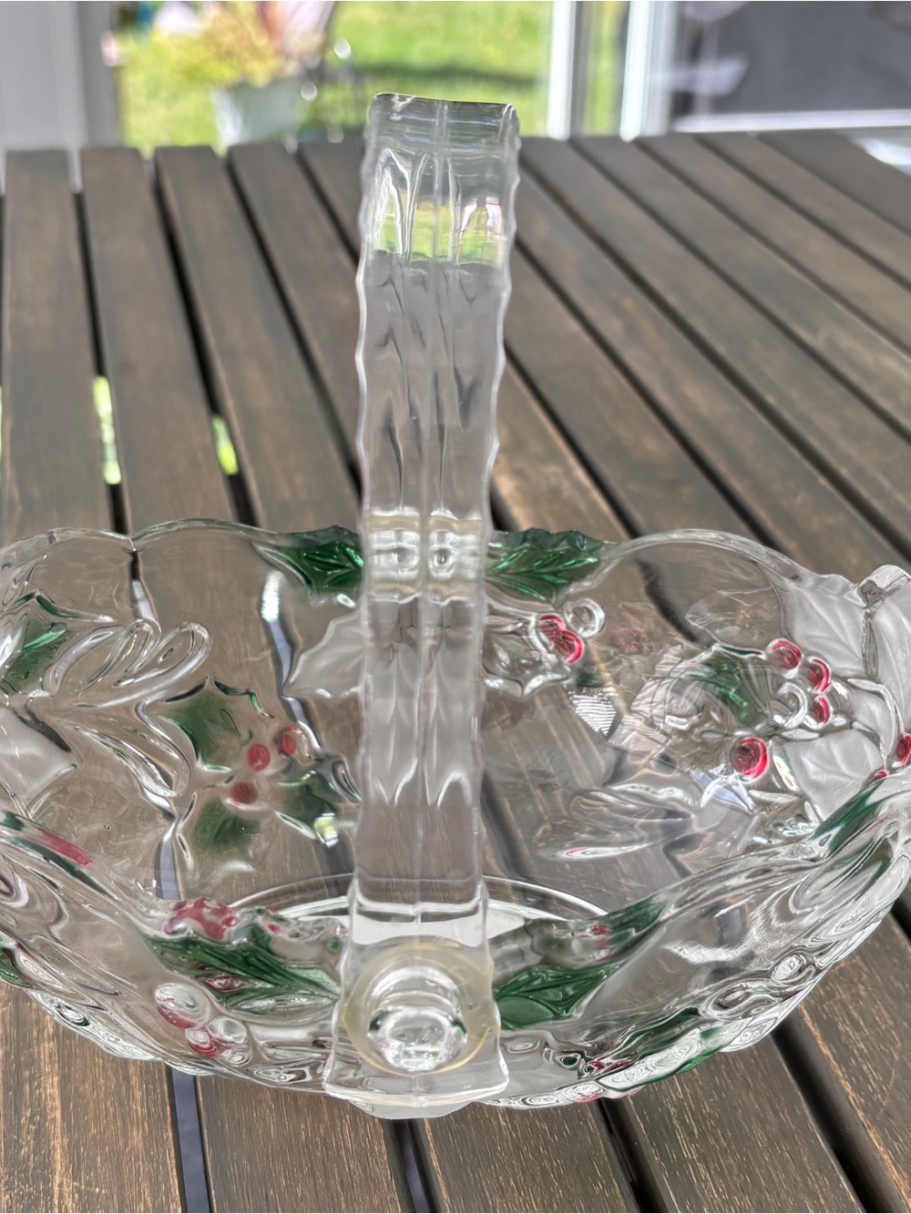 Mikasa Holiday Bloom Glass Basket, Holly Berry Vintage - Picture 13 of 16